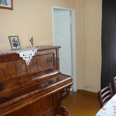 Pokoje Goscinne Sw. Jozefa Vratislav